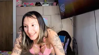 fiorella_up1 chat cam porn 28 May 2026