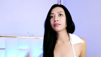 Nanaonlyfun2 video cam porn posing on cam