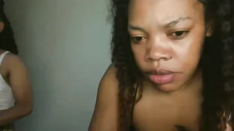 sexy_lyna posing on webcam 05-29-2026