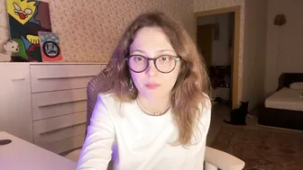 Holydori hairyarmpits on webcam
