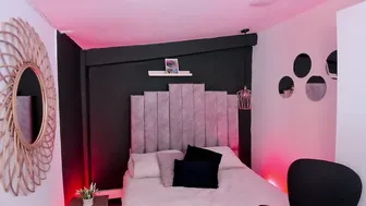 Mia_jagger 29-May-26 naked