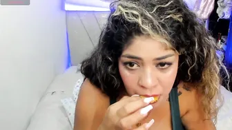 latinamav22 05/29/2026 curvy