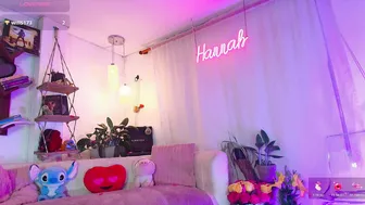 Hannah_lovee cam porn - (05-29-2026)