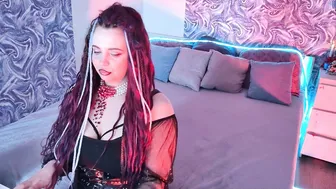 Maya_mils sex cam chat 29-May-2026