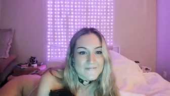 iris_roslin curvypetite porn sex chat